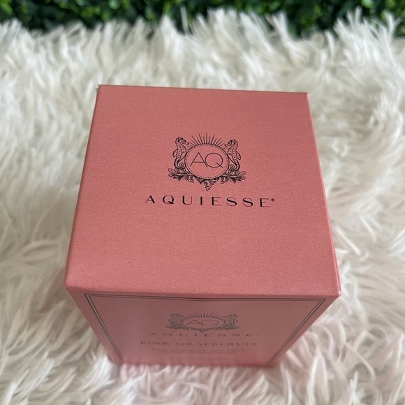 AQUIESSE Scented Candle - Pink Grapefruit - Picture 5 of 7